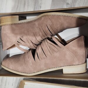 Women's Rose Ankle Boots